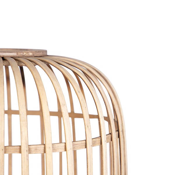 Nahaufnahme eines Lampenschirms aus Bambus