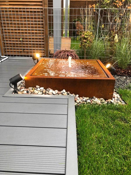 Corten Gartenbrunnen groß 90x90x45 cm