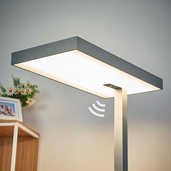 Arcchio LED Nora mit Bewegungsmelder in Alu aus Aluminium (1 flammig, ) Arbeitszimmerleuchte