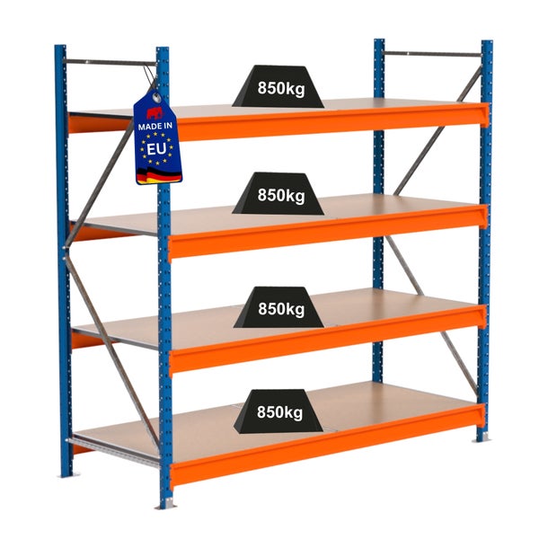 Belastetes Schwerlastregal mit dem Hinweis Made in EU