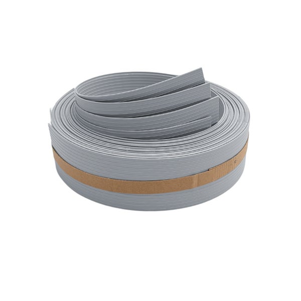 Graues Kantenband auf einer Rolle