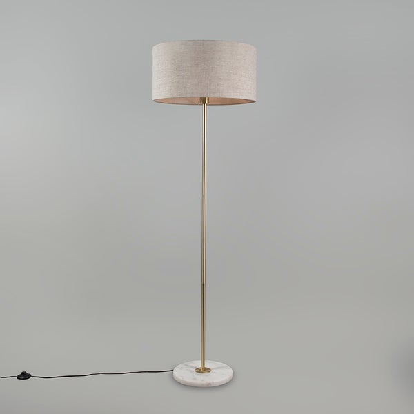 Stehlampe mit Stoffschirm, Metallständer und Marmorfuß