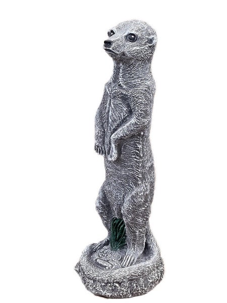 Dekorative Erdmännchen Figur aus wetterfestem Kunststein für den Garten als stehende Gartenfigur.