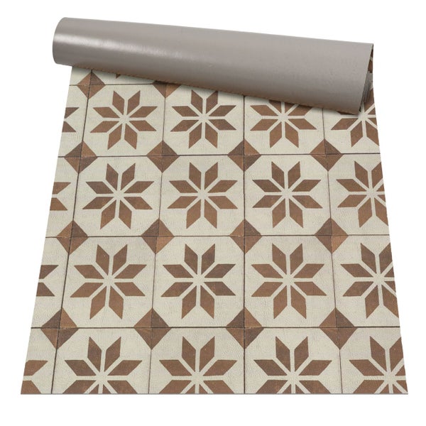 Vinylboden Meterware mit Sternenmuster in Fliesenoptik, beige und braun, teilweise ausgerollte Rolle.