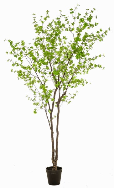 Künstlicher Baum mit mehreren Stämmen und grünem Laub in einem schwarzen Topf.