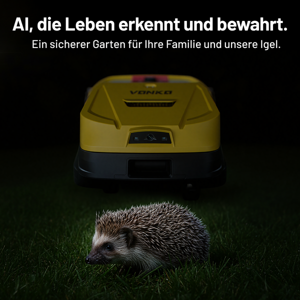 Gelber Vonka Mähroboter mit integrierter Kamera zur Hinderniserkennung vor einem Igel auf einer Rasenfläche bei Nacht.