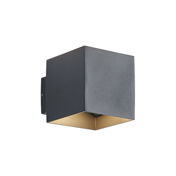 Würfelförmige Wandleuchte aus Metall, außen anthrazit und innen goldfarben.