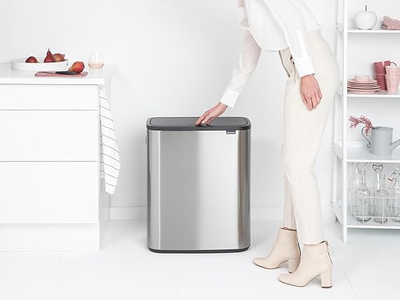 Brabantia Hochwertiger Abfallsammler Mit Touch Öffnung 2 x 30 Liter HxBxT 65,6 x 54,5 x 31 cm Edelstahl