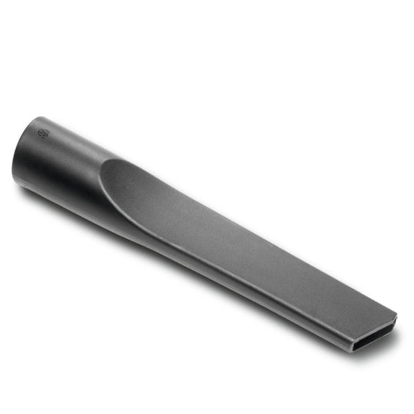 Nahaufnahme einer dichten Eibe im Garten.