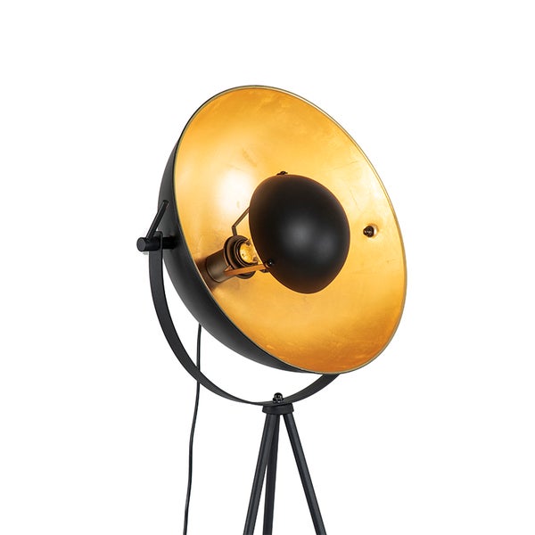 Stehleuchte mit dreibeinigem Stativ und Lampenschirm