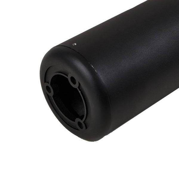 Nahaufnahme der Unterseite einer schwarzen zylindrischen Außenleuchte mit Montageöffnungen.