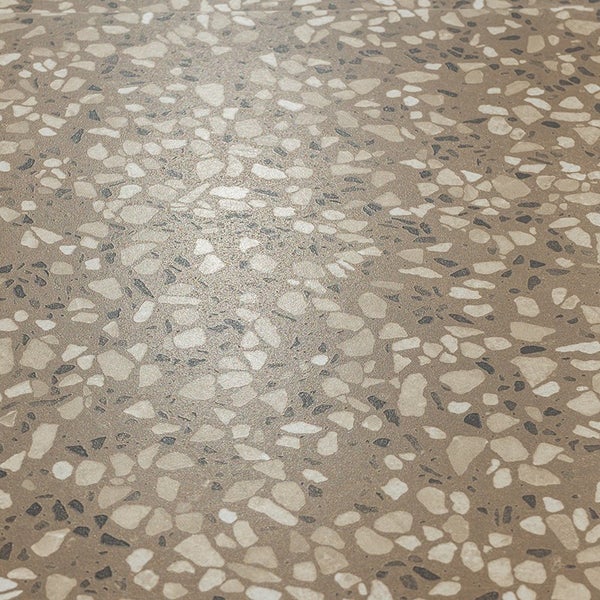 Fliese mit Terrazzo Optik mit eingebetteten Gesteinsfragmenten für Boden oder Wand