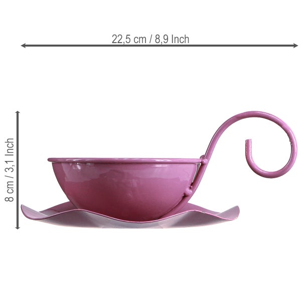 Rosa dekorativer Pflanztopf in Tassenform aus Metall, Breite 22,5 Zentimeter, Höhe 8 Zentimeter.