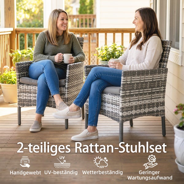 Vier verbundene grüne Pflanztunnel aus Netzgewebe schützen blühende Pflanzen in einem Gartenbeet vor einer Hauswand.
