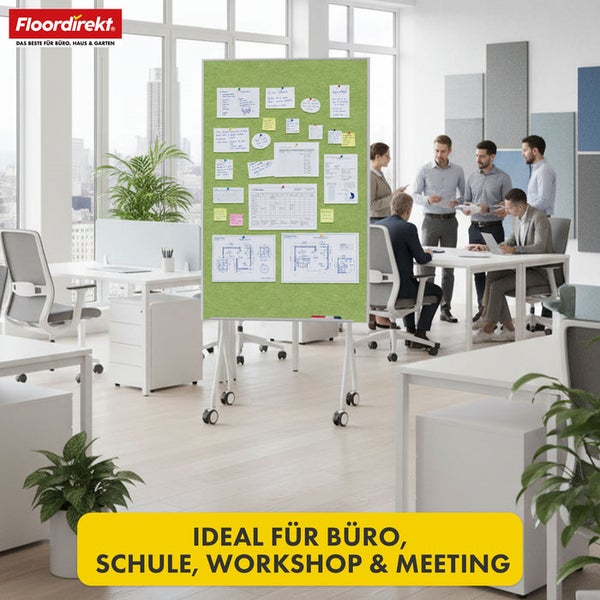 Grüne mobile Bürowand mit Notizen und Zeichnungen in einem hellen Büroraum.