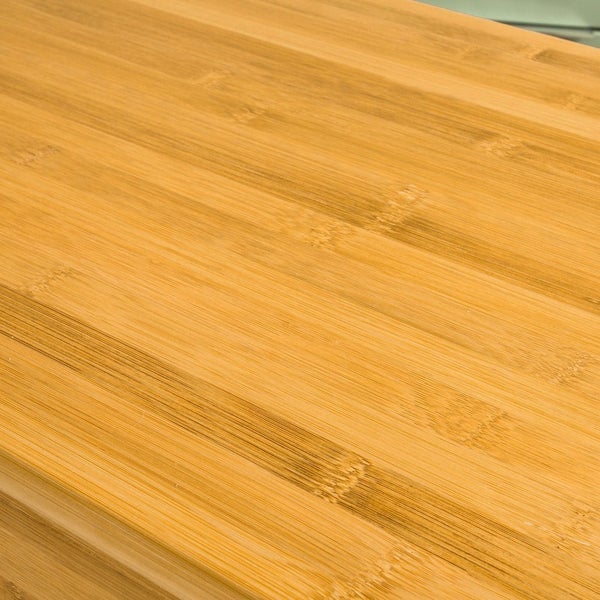 Nahaufnahme einer Oberfläche aus Bambusholz