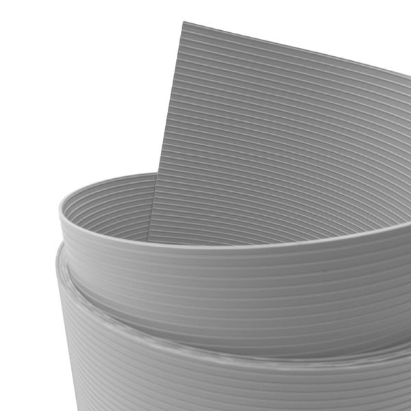 Flexibler Kunststoffschlauch gerollt