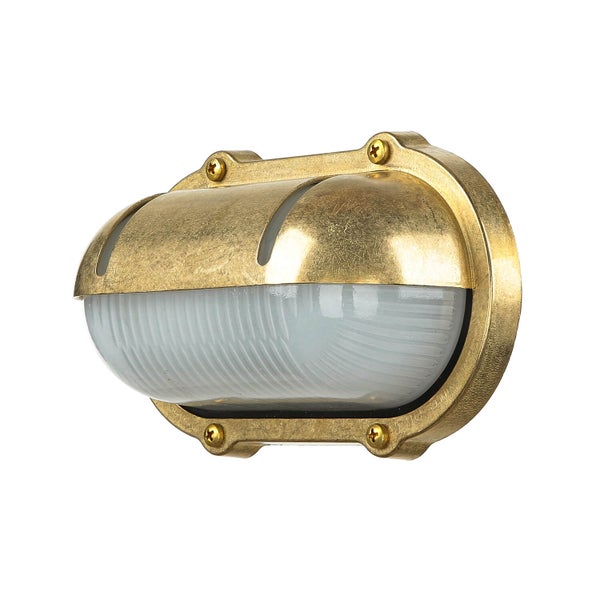 Ovale Wandleuchte aus Messing mit geripptem Lampenschirm