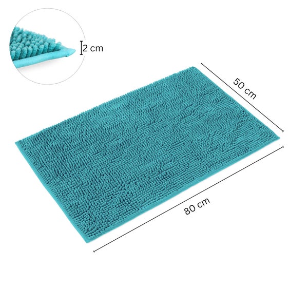 Türkisfarbene Badematte aus Chenille, Maße 80 mal 50 Zentimeter, Dicke 2 Zentimeter.