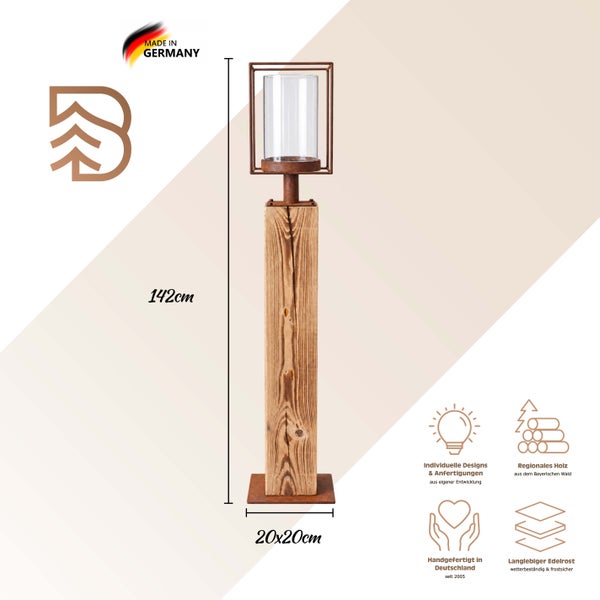 Esstisch mit Holzplatte und Stühlen im modernen Design