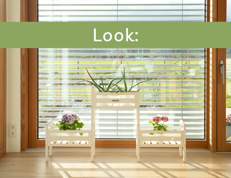needs&wants® 3-fach multifunktional: Pflanzenständer Blumenständer aus Holz wetterfest für Indoor Outdoor Balkon Garten draußen innen Wand, Pflanzenregal Blumentreppe, z.B. 51 x 23 x 122 cm hoch, weiß