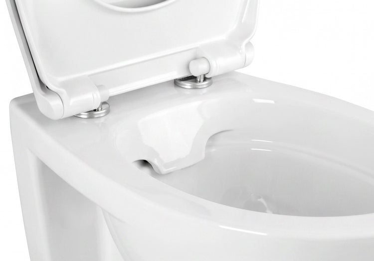 Wand-Tiefspül-WC aus Keramik mit WC-Sitz und Metallscharnieren