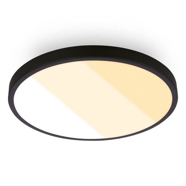 Runde LED Deckenleuchte mit flachem Design und Lichtaustrittsflaeche zur Deckenmontage im Innenbereich.