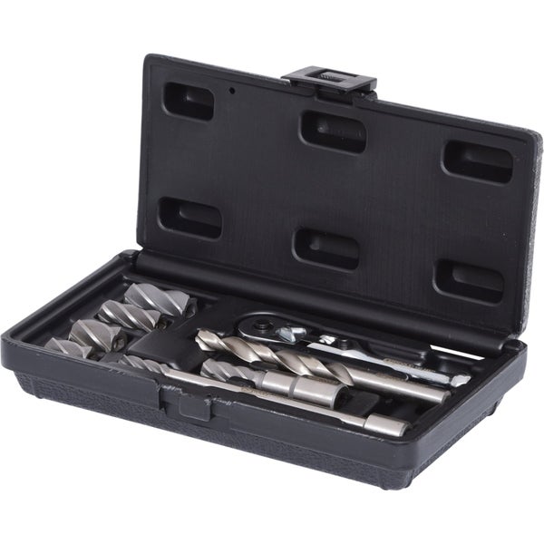 KS Tools Logo auf einem Werkzeugkoffer mit Gewindebohrern