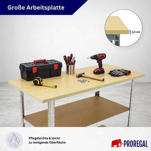 Große Werkbank mit Holzoptik Arbeitsplatte und zwei Ablageebenen inklusive Werkzeugausstattung und Proregal Logo.