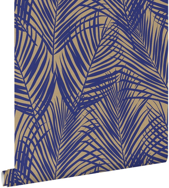 Vliestapete mit tropischem Palmwedel-Muster in Blau und Gold