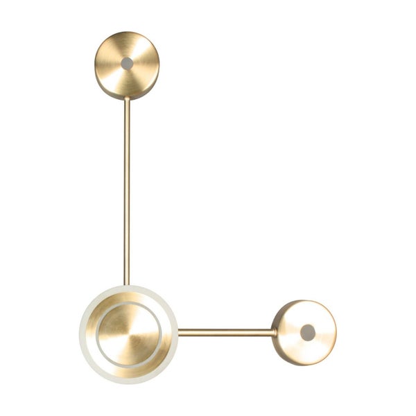 Moderne Wandleuchte aus Metall in Gold mit drei kreisförmigen Elementen in L-Form.