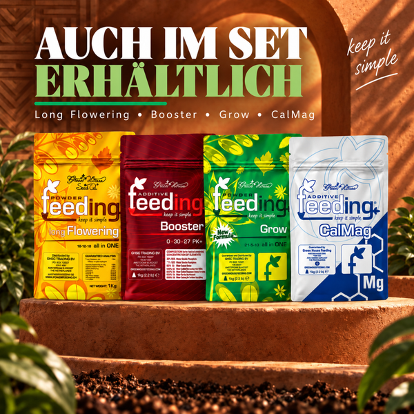 Set aus vier Green House Feeding Pflanzendüngern als Pulver für Long Flowering, Booster, Grow und CalMag in Ein Kilogramm Beuteln.