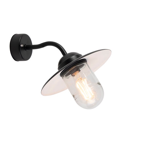 Außenwandleuchte mit gebogenem schwarzem Metallarm, rundem Reflektorschirm und klarem Glas mit leuchtendem Leuchtmittel.