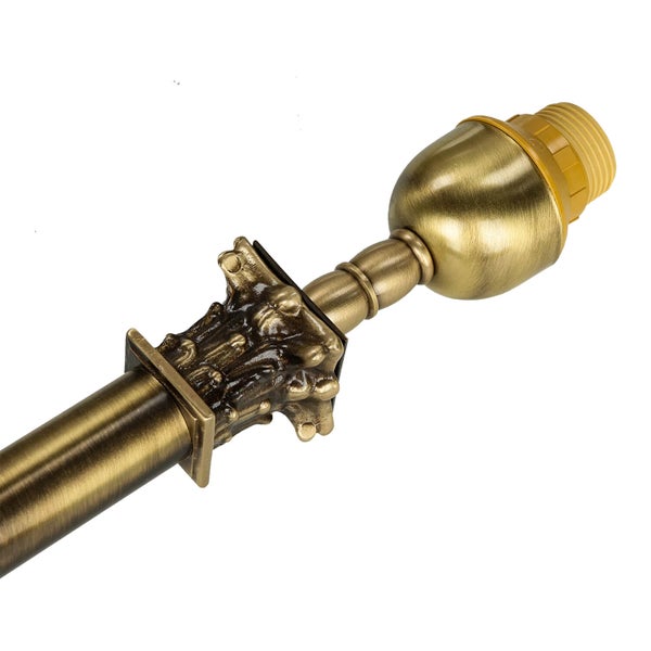 Vorhangstange mit dekorativer Halterung