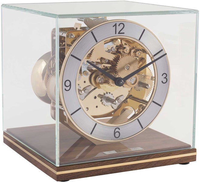 Hermle 23052-030340 Tischuhr Nussbaum 4/4 Westminster