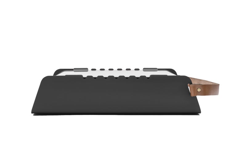 The Favilla FUMO mobiler Holzkohlegrill (48x25x11 cm) in  Grau – 2-in-1 Grill mit Edelstahlrost & Spießhalterung – Inkl. Tragetasche für Camping