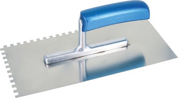Zahnkelle aus Metall mit rechteckigem Blatt und ergonomischem Griff für Fliesenarbeiten.