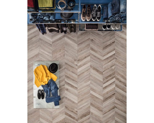 Wand- und Bodenfliese Auvergne Cendre Chevron 7,5x40,7cm