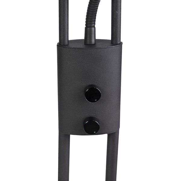 Detailansicht einer Stehlampe mit zwei Schaltern