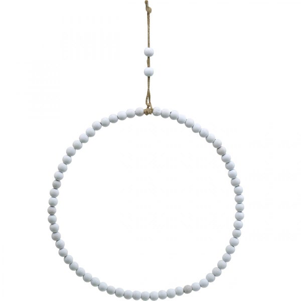 Dekorativer Wandbehang mit Holzkugeln an einer Kordel