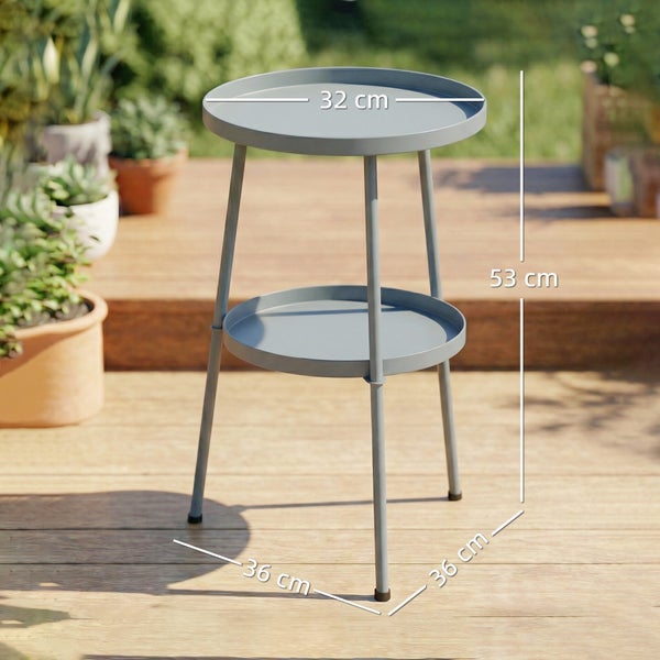 Beistelltisch aus Metall mit zwei runden Ablagen. Maße: Durchmesser 32 Zentimeter, Höhe 53 Zentimeter, Breite 36 Zentimeter.