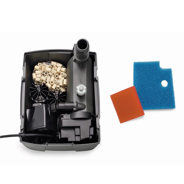 Aquarium-Innenfilter mit Gehäuse, Filtermaterialien wie Keramikringen und verschiedenen Filterschwämmen.