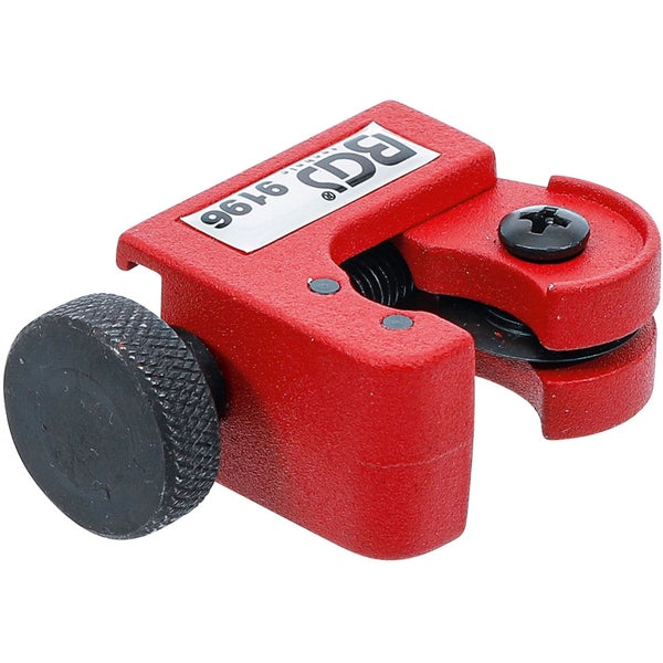BGS technic Mini-Rohrabschneider Modell 9196, rotes Metallgehäuse mit schwarzem Einstellrad.
