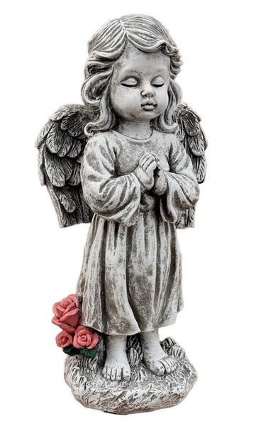 Gartenfigur betender Engel aus wetterfestem Kunststein mit Rosen für den Außenbereich.