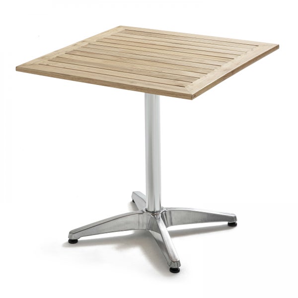 Quadratischer Bistrotisch mit Holzlattenplatte und zentralem Metallfuß für den Garten oder Balkon.