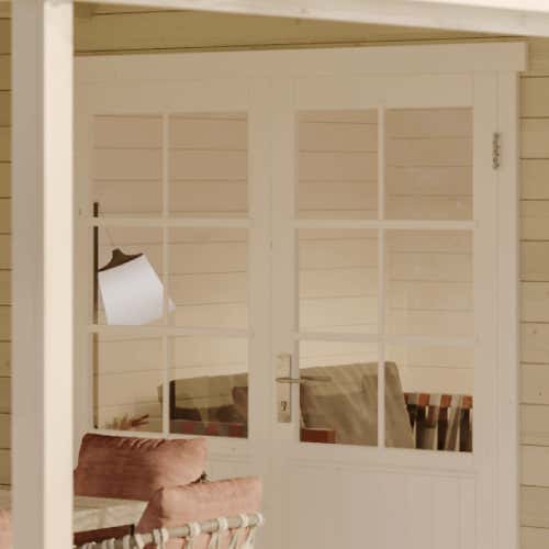 Alpholz Gartenhaus Ruben-28 Gartenhaus aus Holz in Pinie, Holzhaus mit 28 mm Wandstärke inklusive Terrasse, Blockbohlenhaus mit Montagematerial imprägniert 6x3,1m