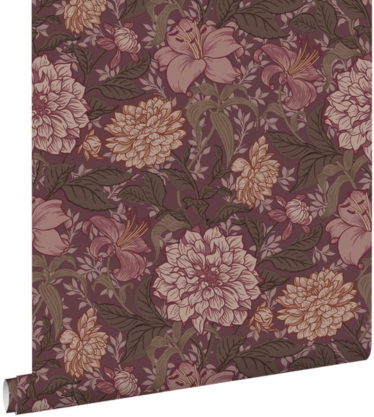 Tapetenrolle mit floralem Muster