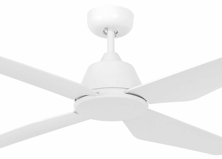 Deckenventilator mit vier Ventilatorflügeln zur Montage an der Zimmerdecke