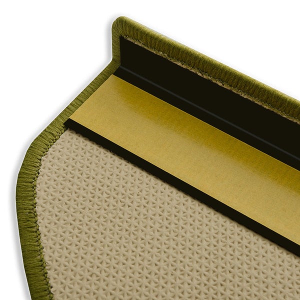 Detailansicht eines Holzhockers mit weiß lackiertem Gestell