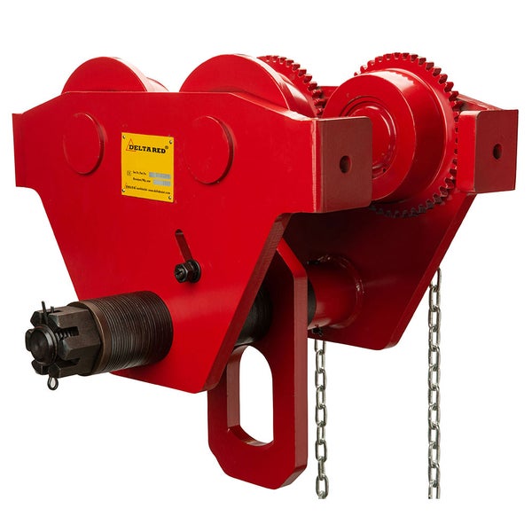 Roter Laufwagen mit Kette